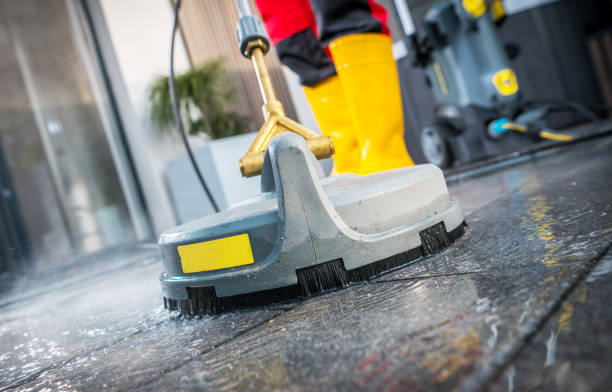 Best Garage Pressure Washing  in Ferris, TX